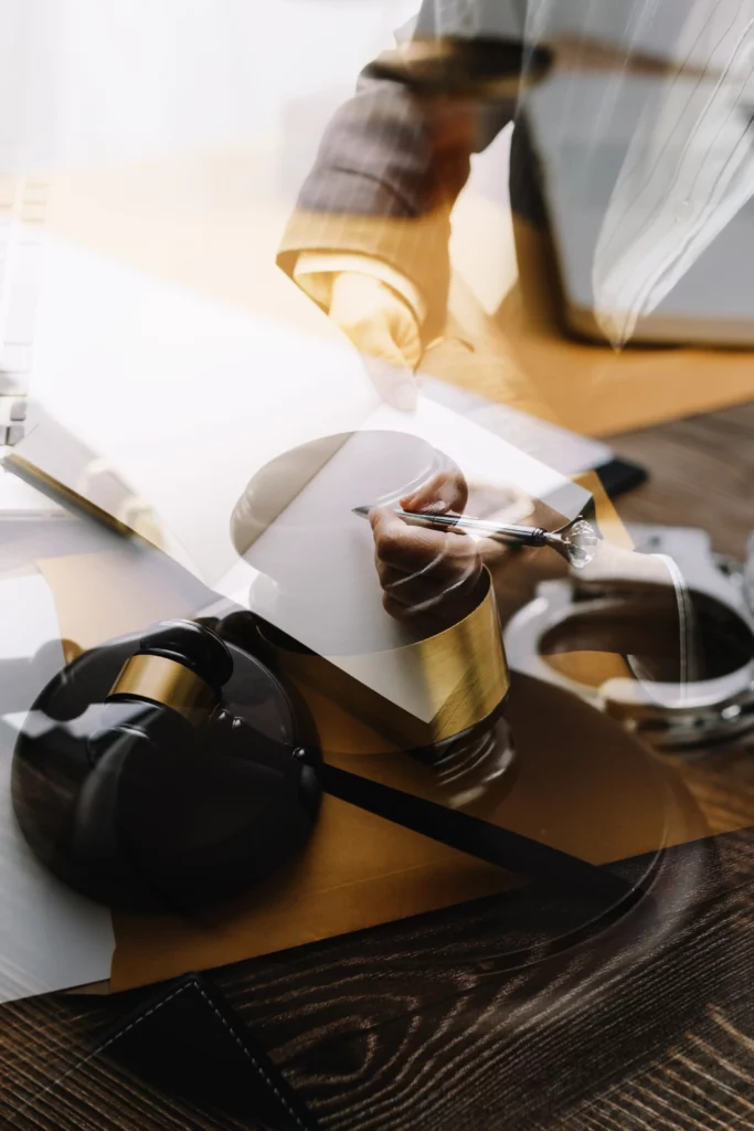 Réalisation de l'Agence Innova pour l'étude Brisson & Associés